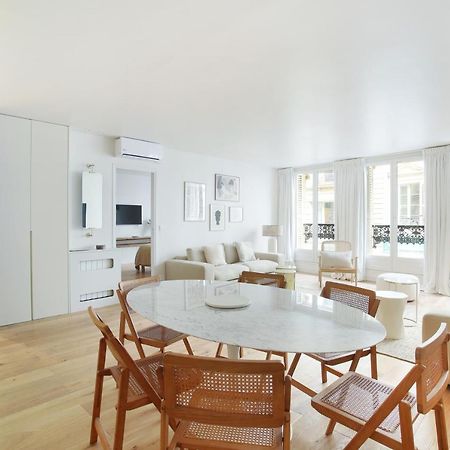 Residence In The Center Of Paris By Studio Prestige Экстерьер фото